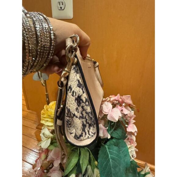 COACH MADISON TWO TONE LARGE LEATHER WRISTLET (pu400 - Picture 3 of 5